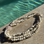 Multi-row necklace made of natural Mother of Pearl and Rose Quartz